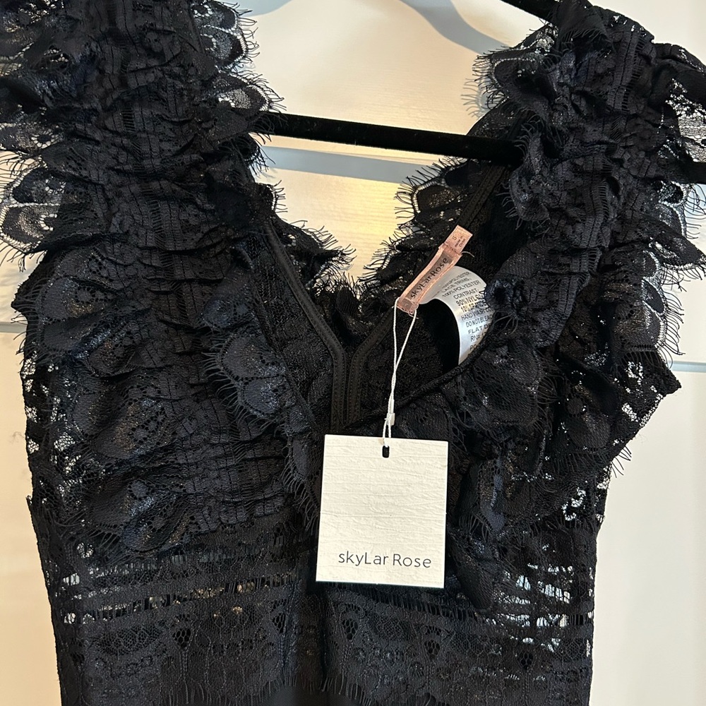 Skylar Rose Black lace bodysuit Size Small New with tag - Picture 4 of 8